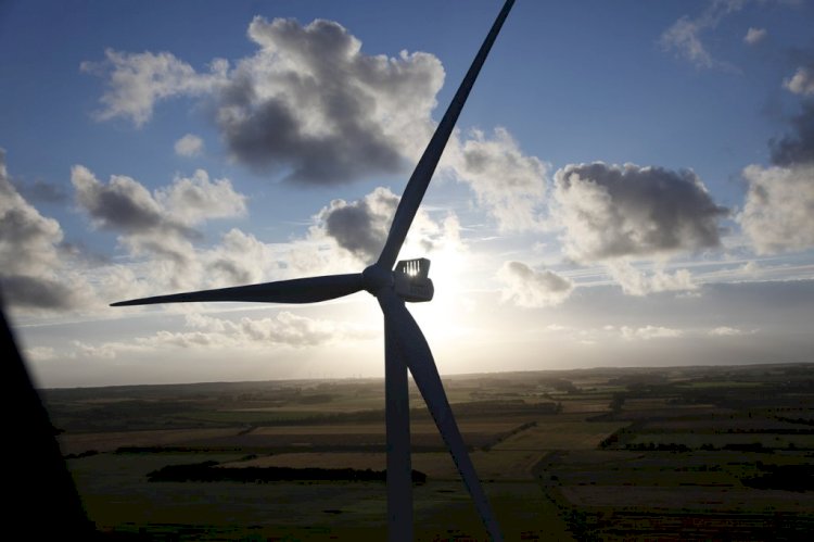 GE became the top wind turbine installer in the world