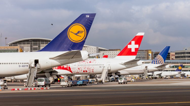 Lufthansa Taps Debt Market With The Sale Of Bonds